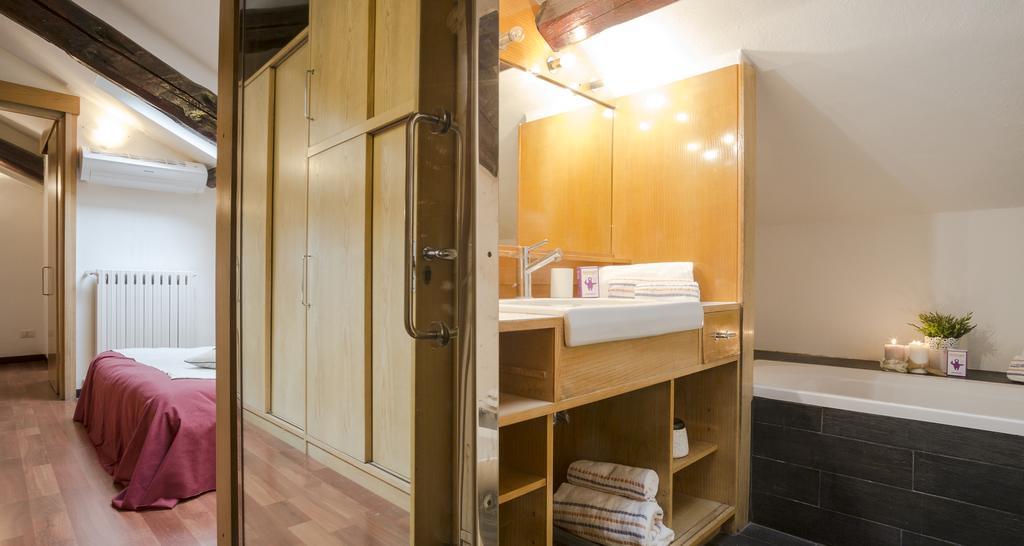 Altido Crocetta Loft Set Apartment Milan Exterior photo